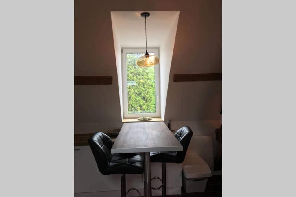 La Terrasse Du Chevalier D'eon - Loft A Apartment